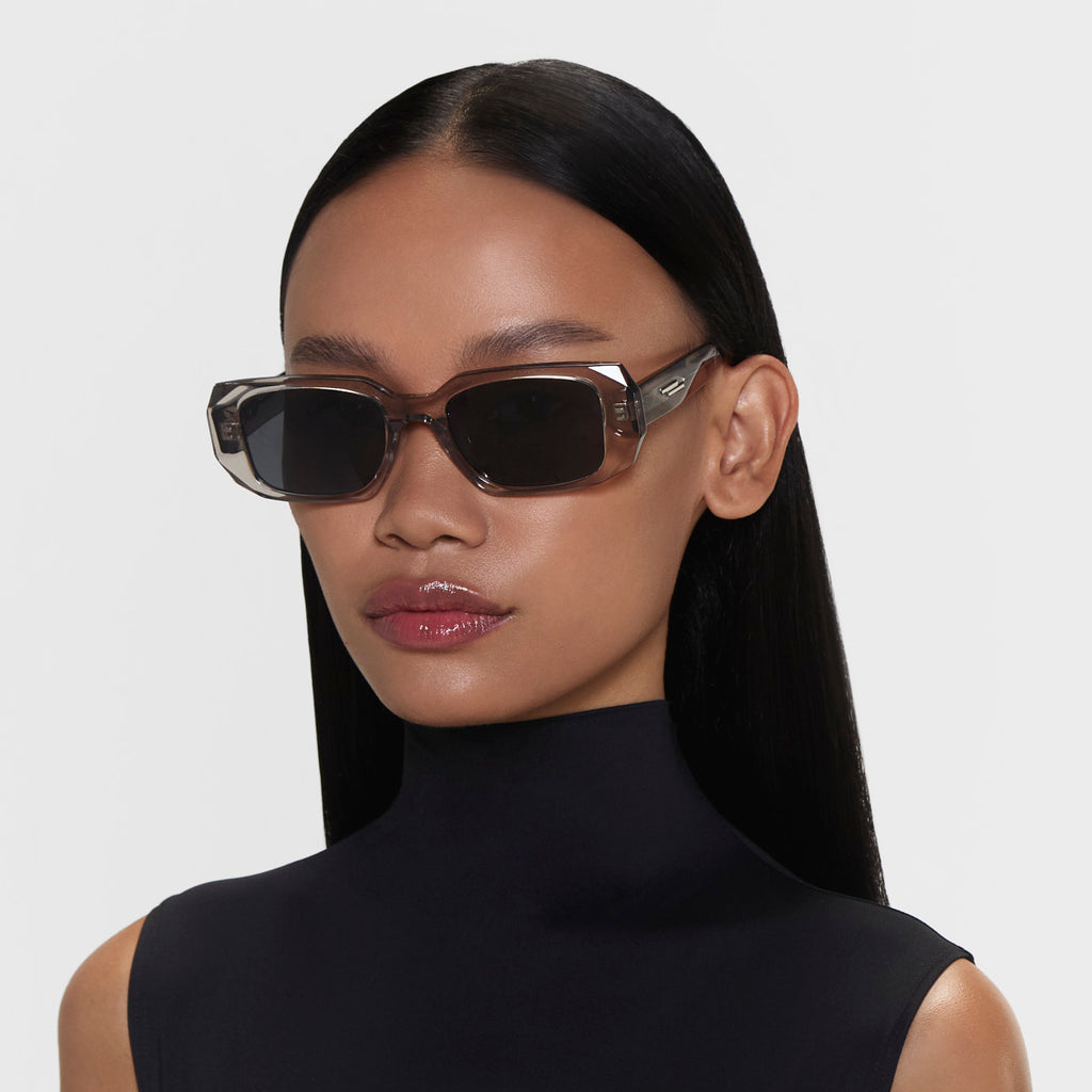 Champagne Model